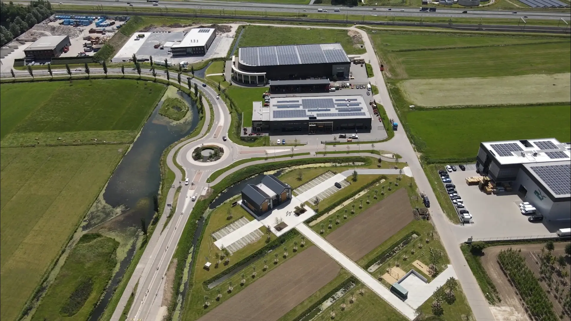 Pand opening Tree Valley Business Centre